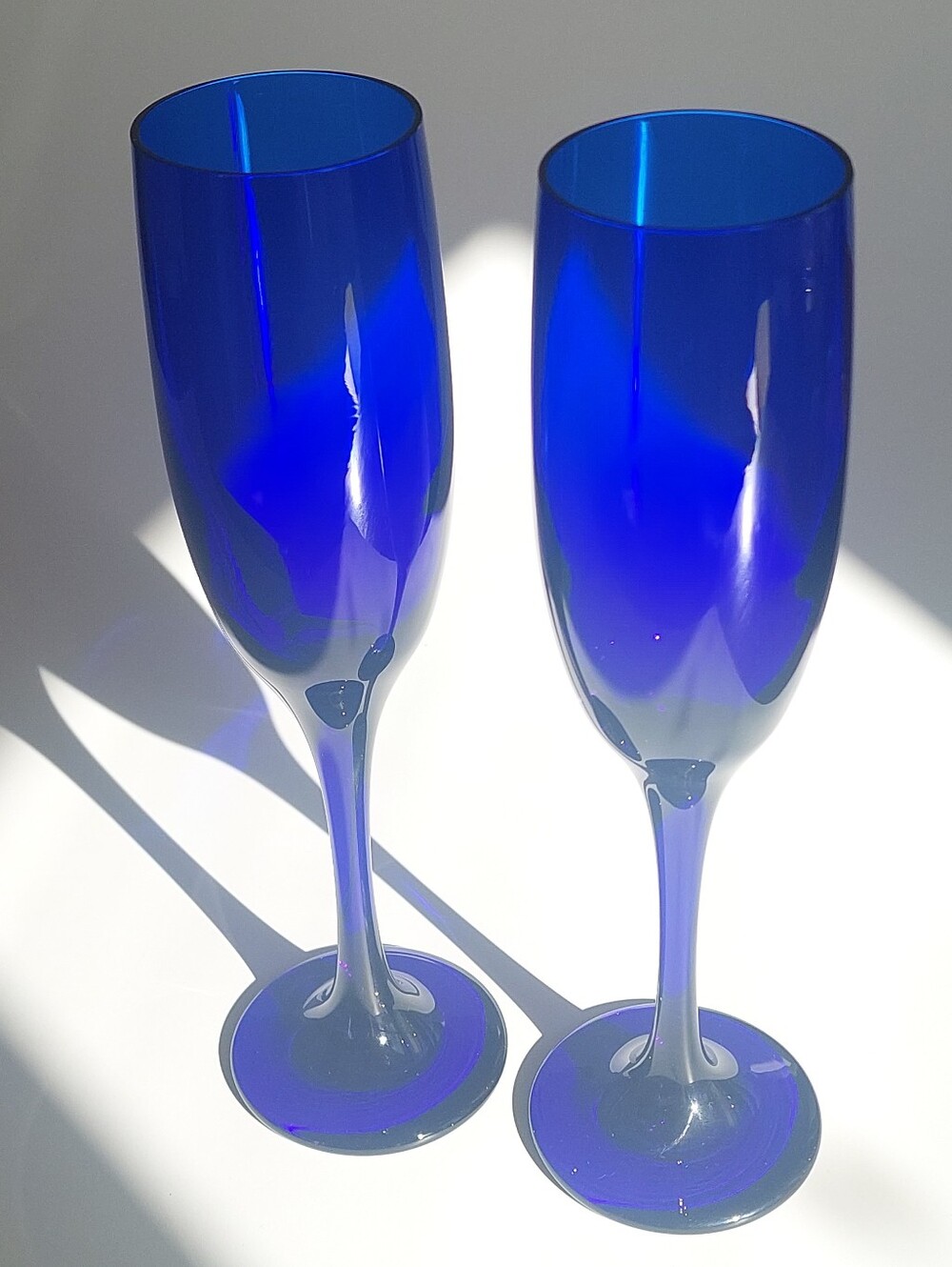 Vintage 1980s Libbey Cobalt Blue Champagne Flutes Set of 2 Retro Barware Glass